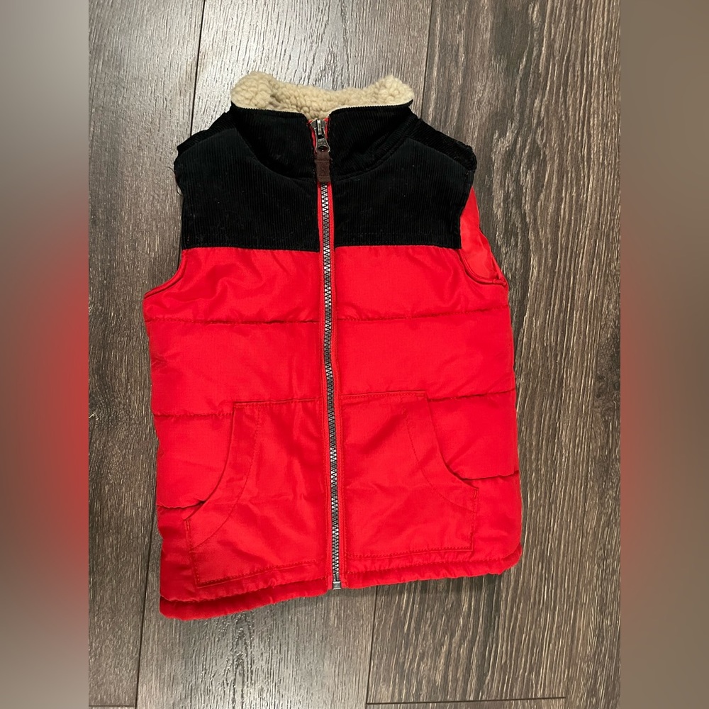 Carter’s Puffer Vest, Size 3T